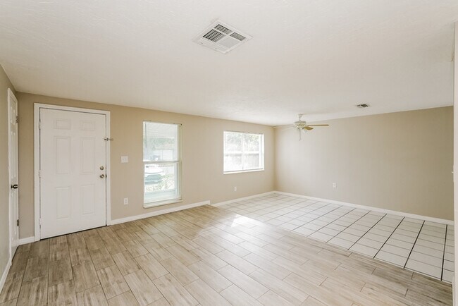 Photo - 1008 Grantwood Ave