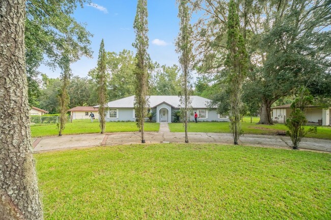 Photo - 7418 NW 128th Pl Apartamento
