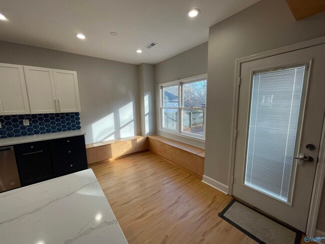 Photo - 103 Mickelo Ln