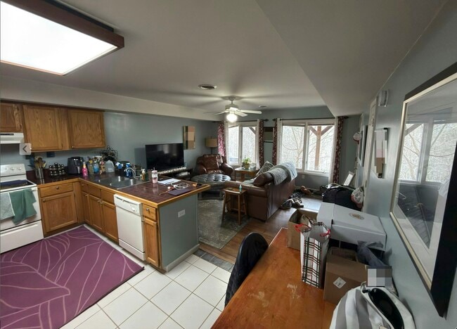 Photo - 169 Brookview Ln