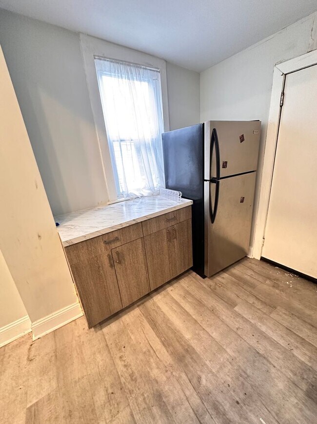 Photo - 4931 Walnut St Unit 1FL