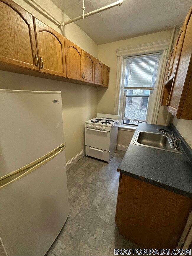 Photo - 360 Riverway Unit 21