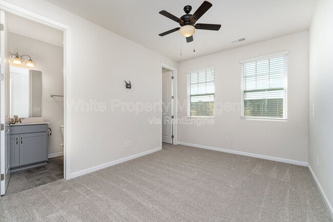 Photo - 114 Marron Dr