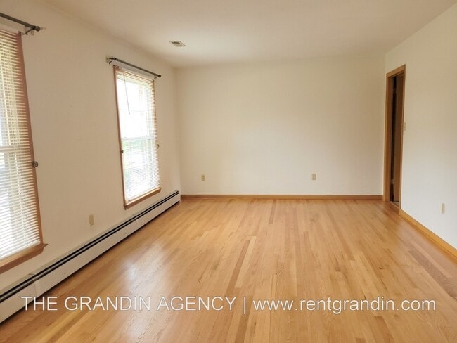 Photo - 312 Homeplace Dr