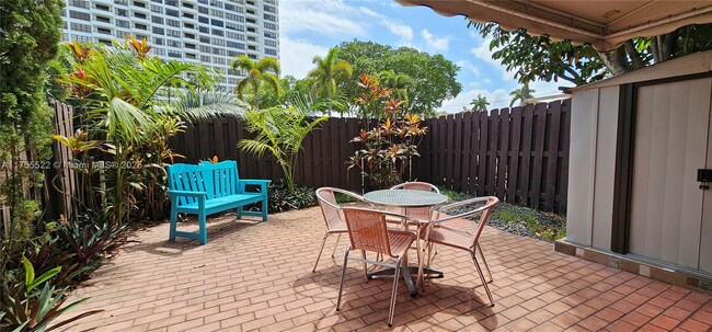 Photo - 2206 NE 7th St Townhome