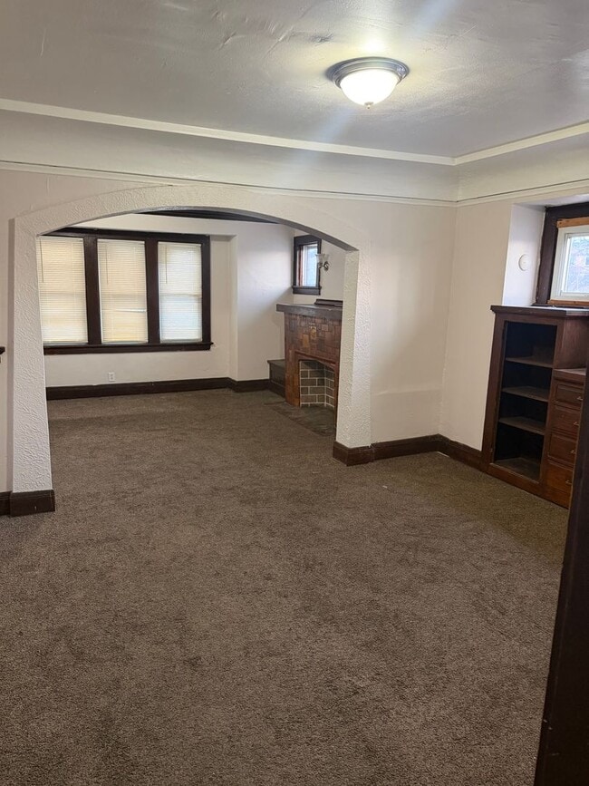 Photo - 4021-23 North 24th Place Unidad 4023