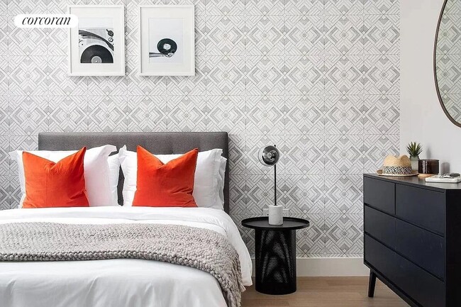 Photo - 1-76 Woodward Ave