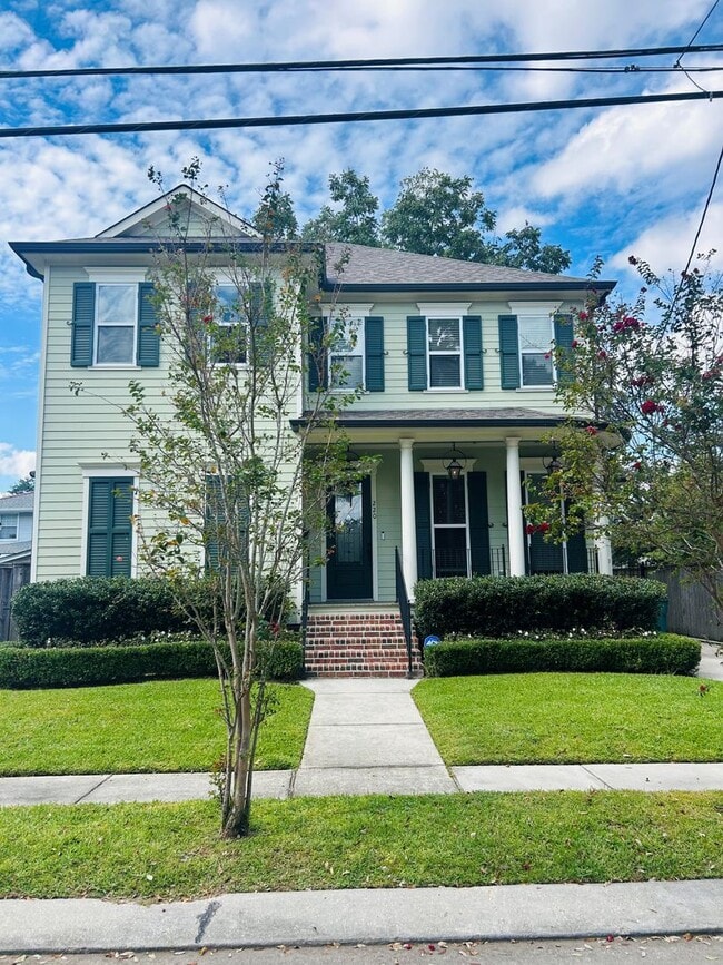 Building Photo - 220 Labarre Dr Unit 220 Labarre Dr.