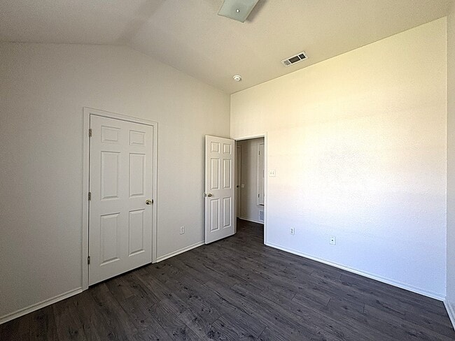 Photo - 4300 Alleeta Dr Unit #A
