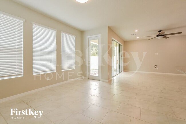 4306 Hibiscus Bloom Dr