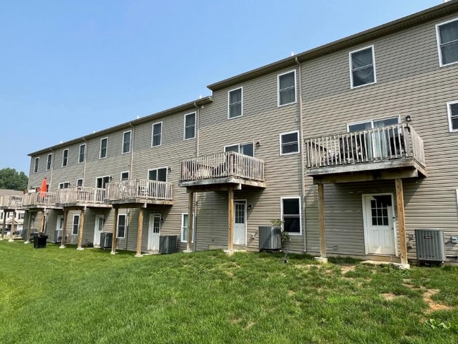 Photo - 904 Gregs Dr