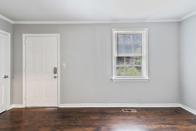 Photo - 1931 Unidad House