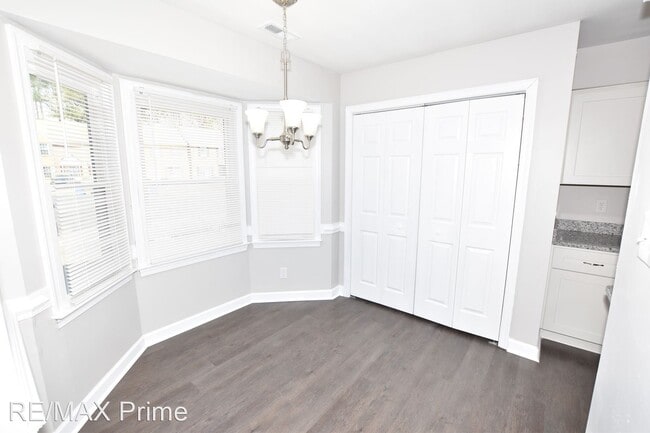 Photo - 3 br, 1.5 bath House - 1825 Hearthside Court