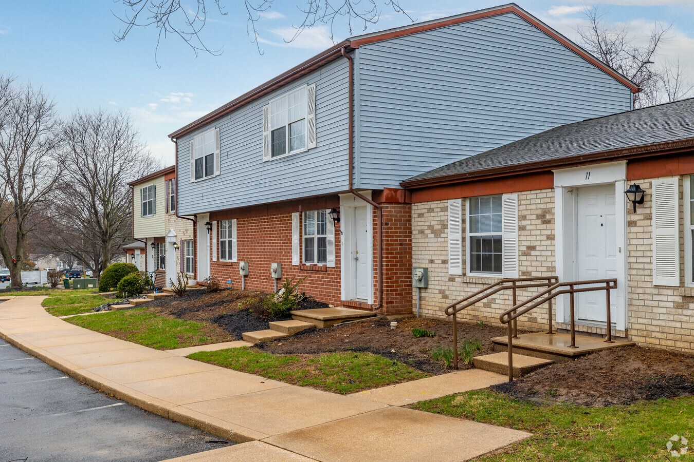 Photo - Meadowside Apartments