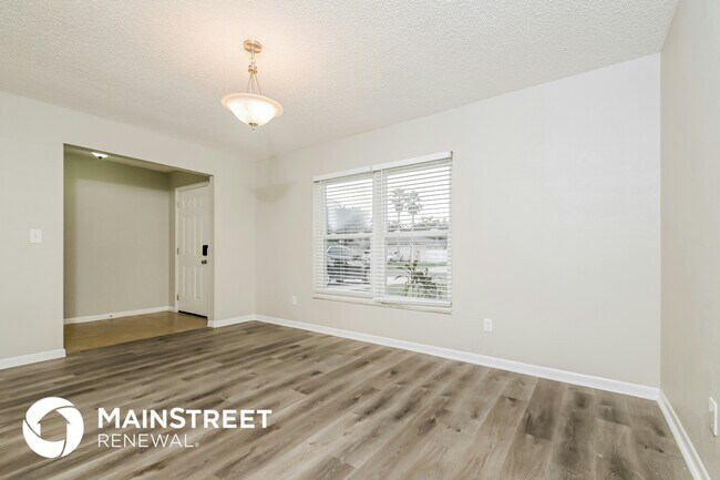 Photo - 1110 Londonwood St