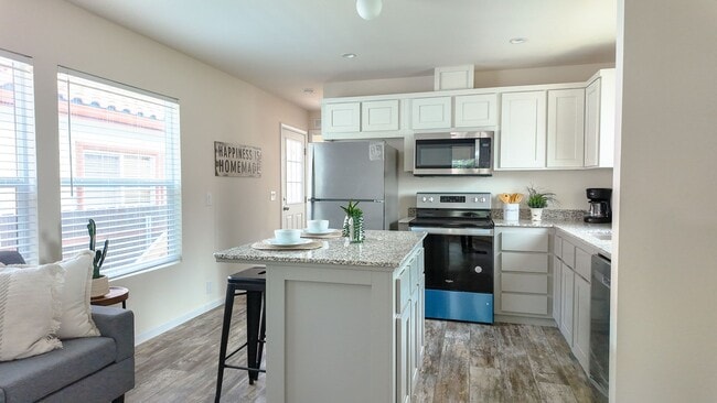 Photo - Newer West Sac Home