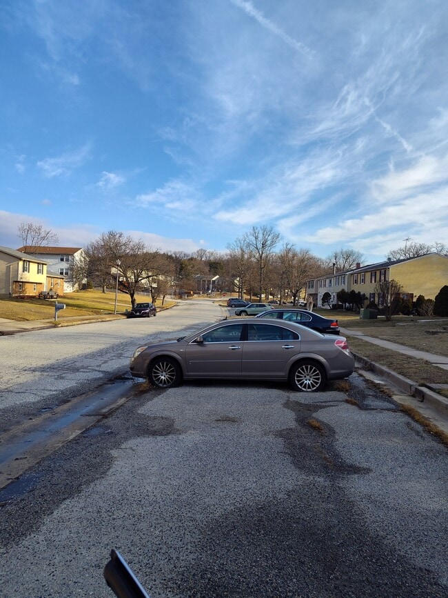 Photo - 9135 Throgmorton Rd Townhome