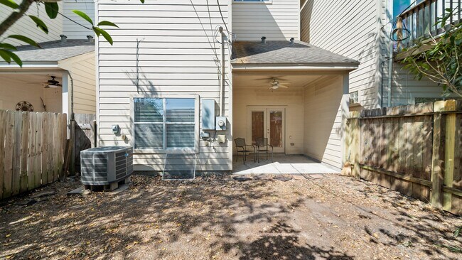 Photo - 5637 Oasis Palm Ln