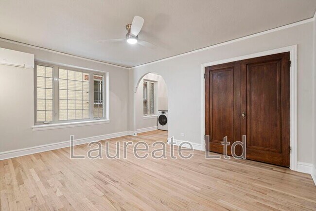 Photo - 1050 N Pearl St Unit 105