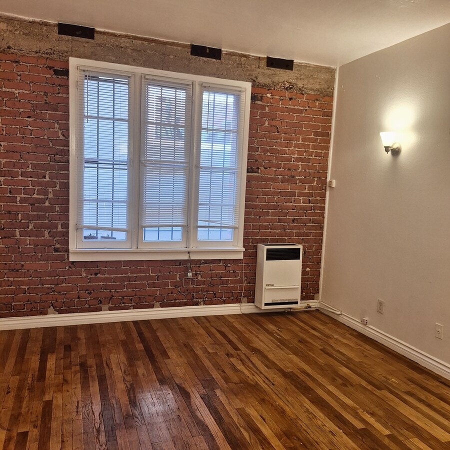 Photo - Hollywood Heritage Apts