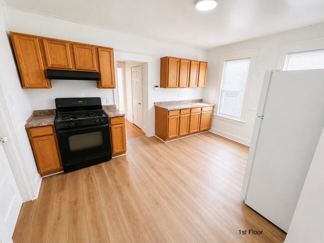 Photo - 18 Buell St Unit 1st FL