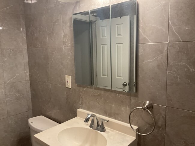 Photo - 22 Boyle Plz Unidad 2