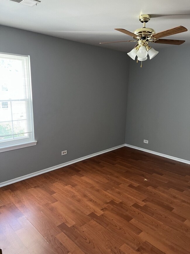 Photo - 1205 Wyndham Ct Unit 202