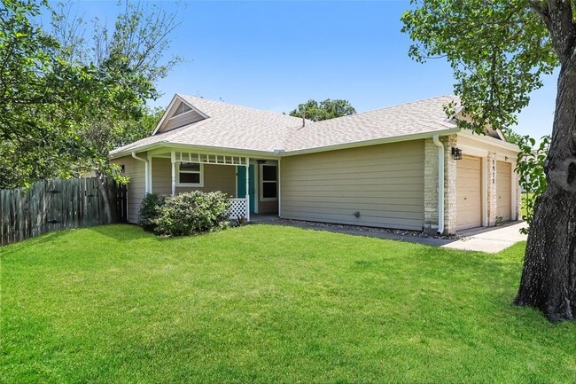 Photo - 1918 Gracy Farms Ln