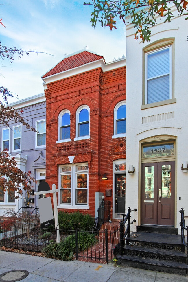 Photo - 1539 9th St NW Unit 1