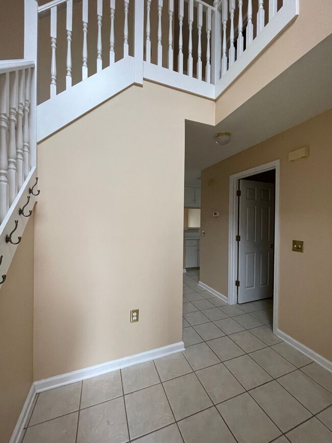 Photo - 135 S Spring View Dr