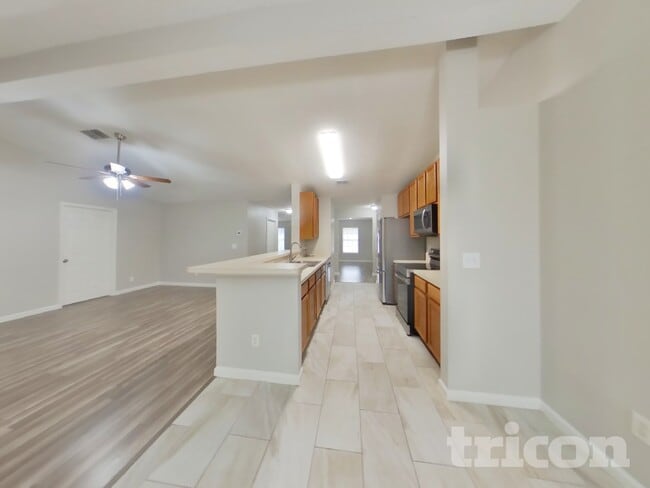 Photo - 13 Slocum Path