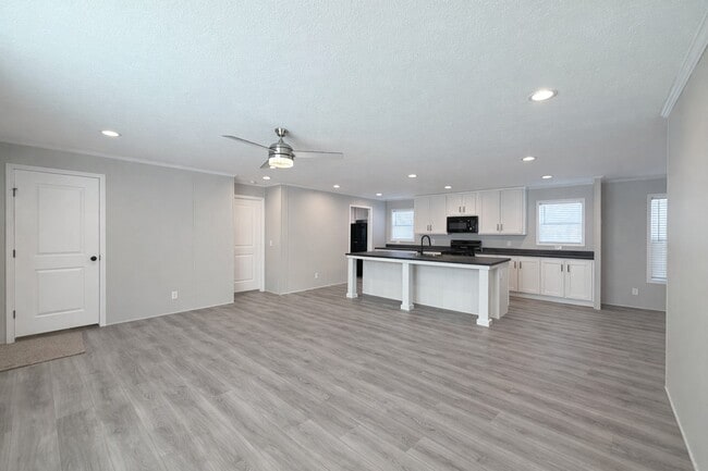 Photo - 29638 Danbury Ct