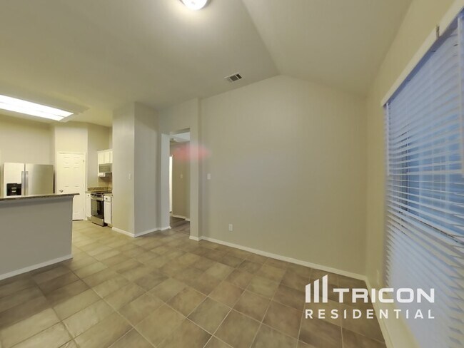 Photo - 834 San Jacinto Dr