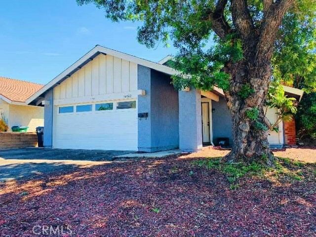 Building Photo - 14842 Waverly Ln