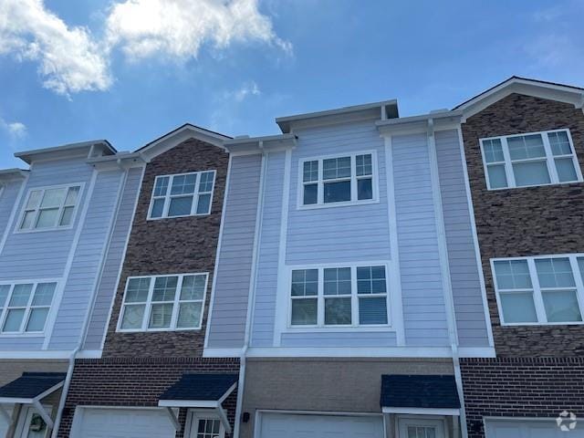 Building Photo - 2015 Ocean Dr NW Rental