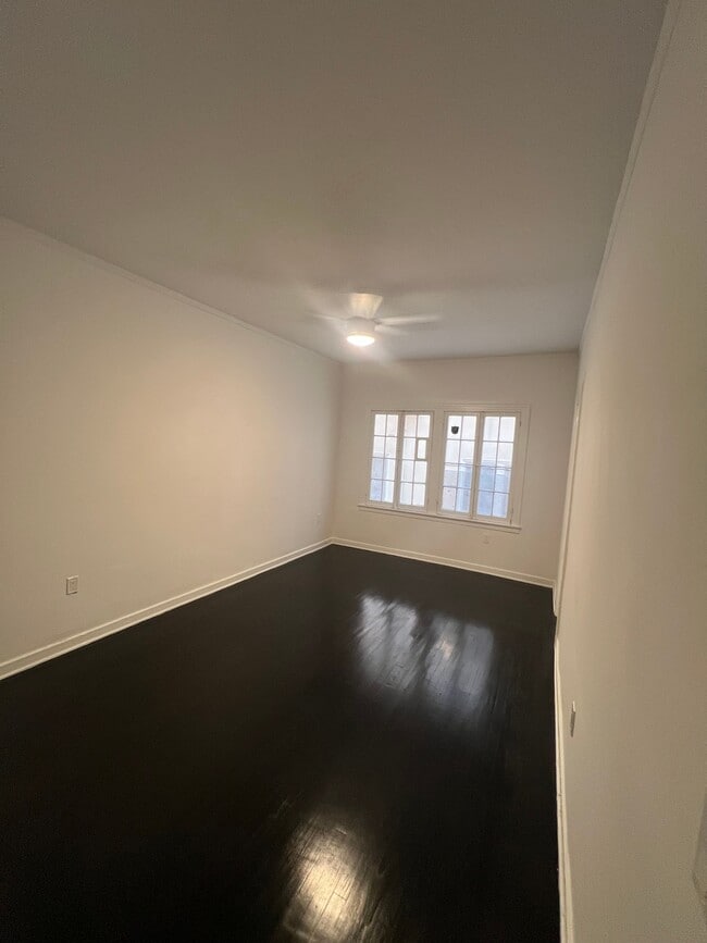 Photo - 127 N Edgemont St