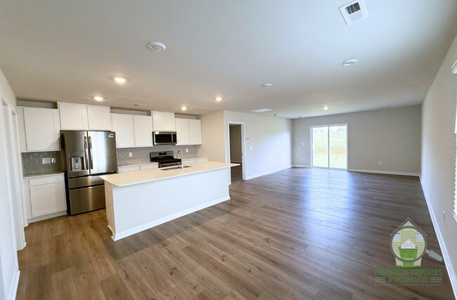 Photo - 209 Wintersweet Wy