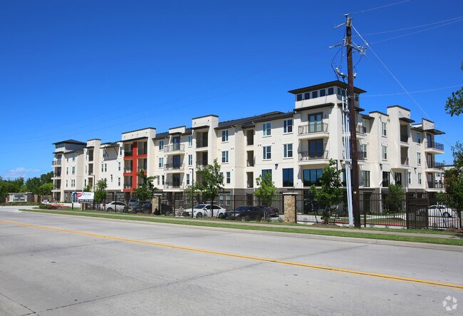 Oxford At Lake View - Oxford At Lake View