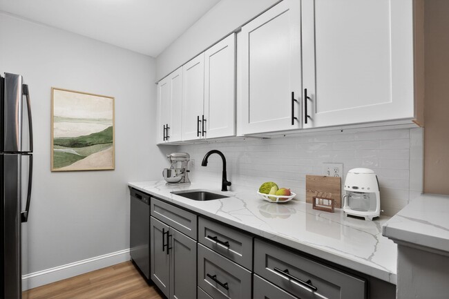 Elevate your living at Bay Ridge at Nashua Apartments, where modern kitchens meet sleek finishes. Enjoy ample space and stylish design perfect for your lifestyle. Ready to make this your new home? Contact us today for more information!