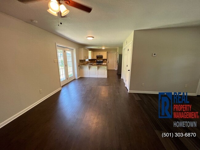 Photo - 10 Woodbriar Ct