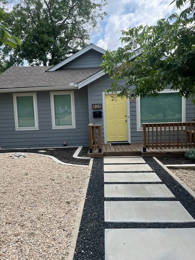 Photo - 828 Wheless Ave