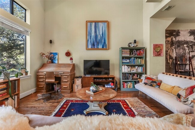 Photo - 1905 Summer St