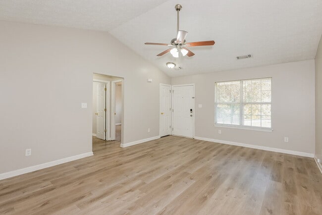 Photo - 45 Pebble Ridge Dr