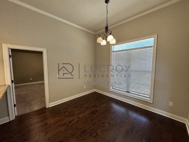 Photo - 120 Marion Dr