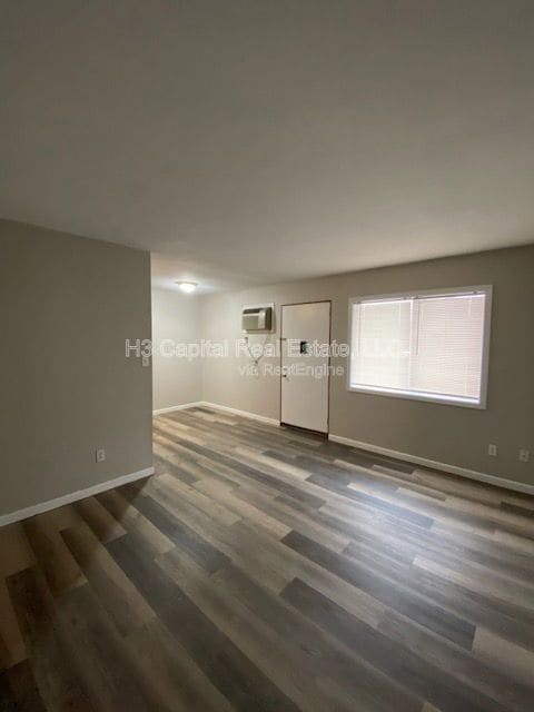 Photo - 1306 9th St Unidad 204