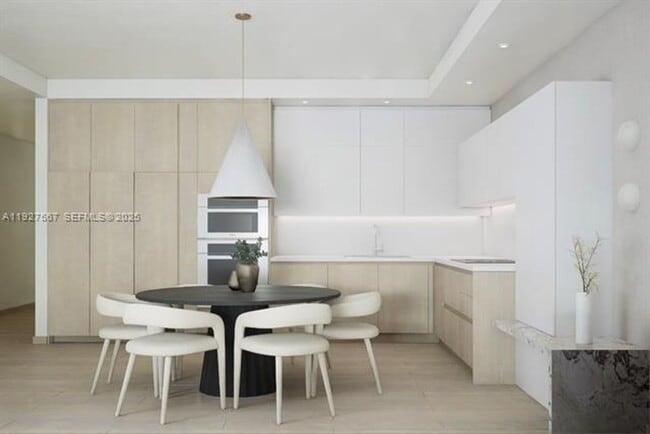 Building Photo - 151 Crandon Blvd Unit 151 Crandon Blvd  140