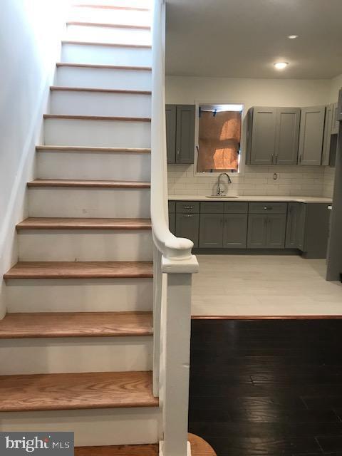 Photo - 1600 Rowan St