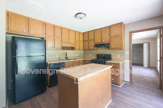 Photo - 310 Summerwood Ln