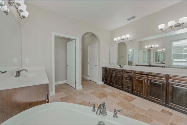 Photo - 3211 Solitude Ct