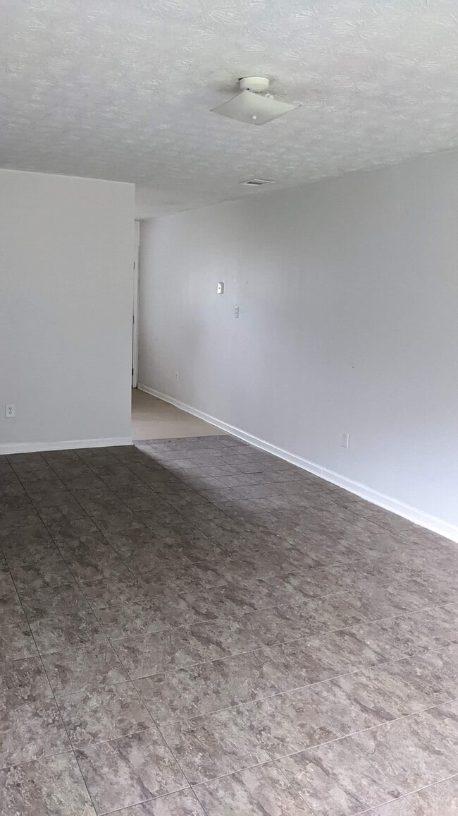 Photo - 102 Jay Ln Unidad A